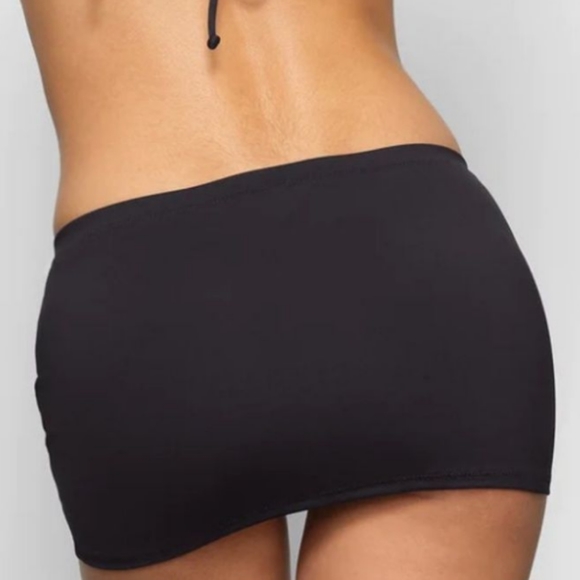 SKIMS 2 Pieces Swimming High Neck Racer Back Top & Mini Micro Swim Skirt - Picture 15 of 16